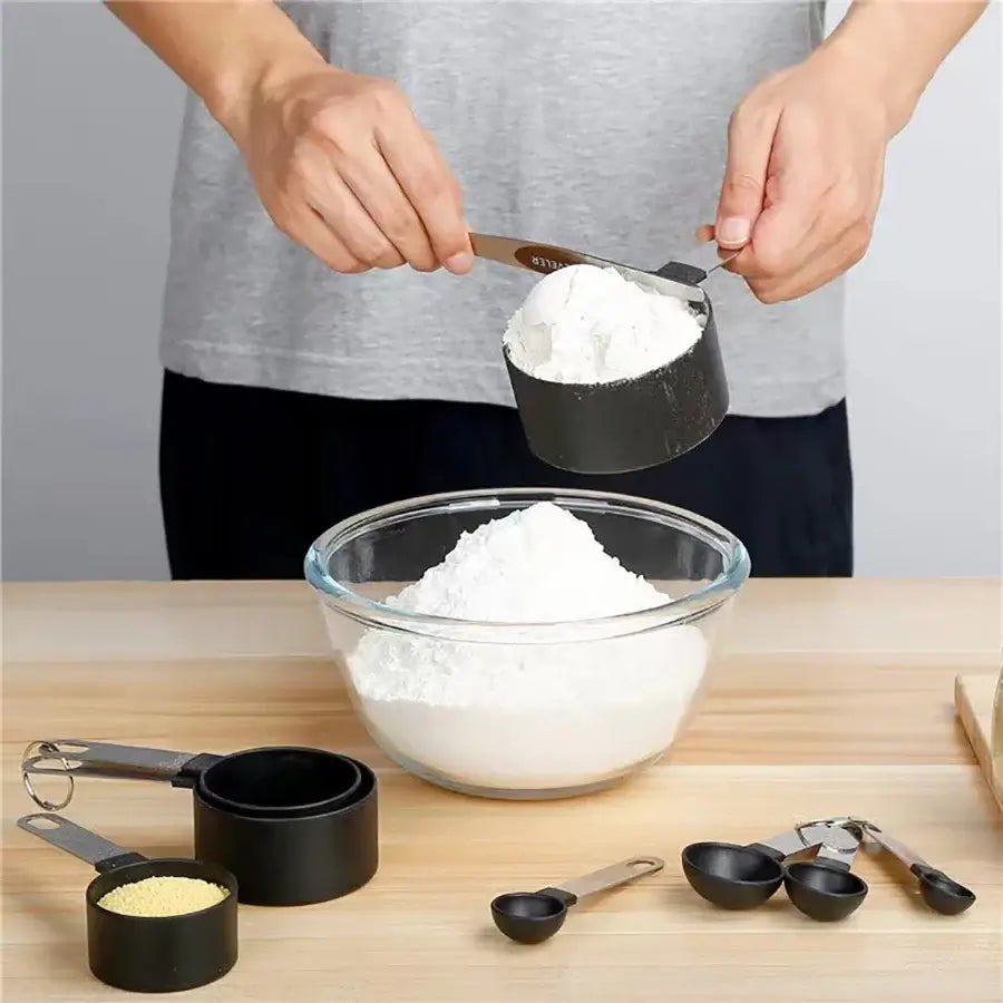 Measuring Cups & Spoons Set